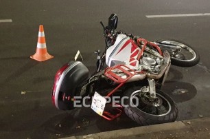 Мотоциклист насмерть сбил пешехода в Дарницком районе столицы