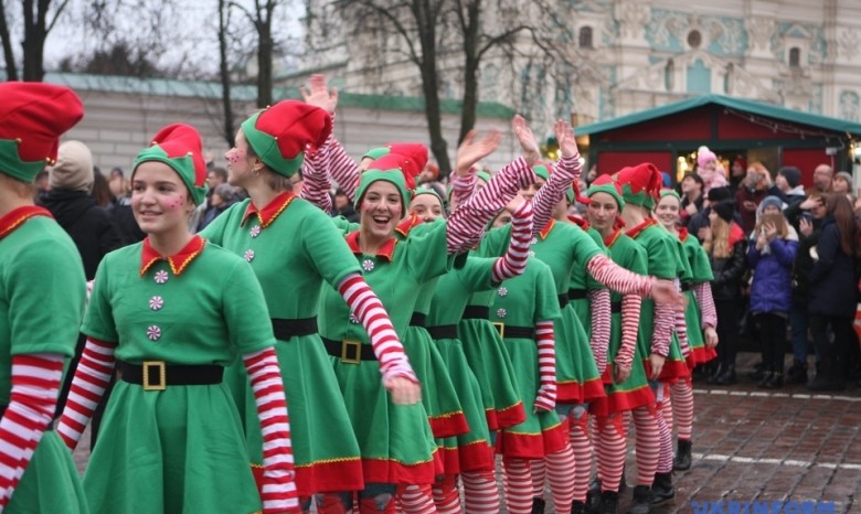 В столице впервые прошел Новогодний парад