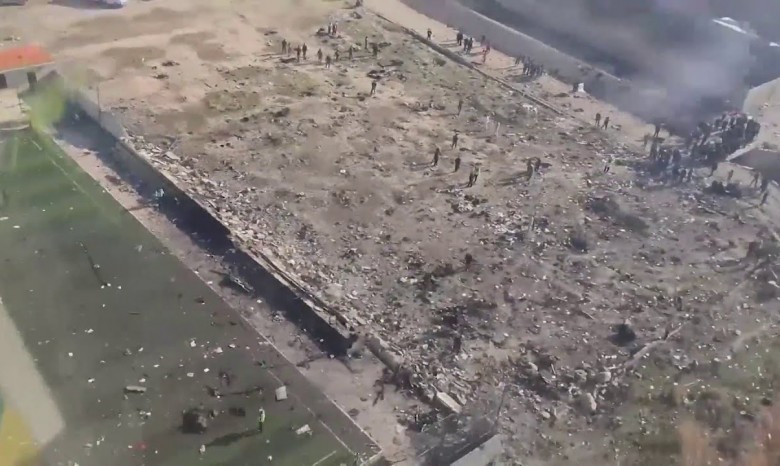 На YouTube опубликовали запись с высоты на месте падения самолета МАУ