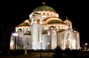 В Белграде Сербский Патриарх возглавил массовый молебен о православных в Черногории