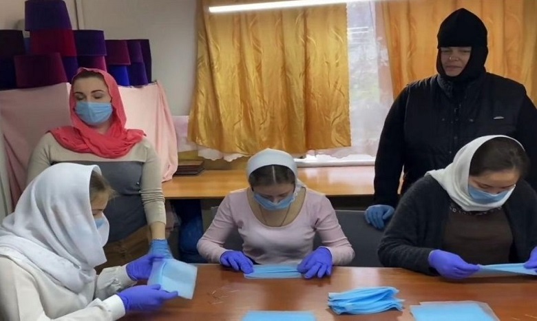 В Одессе УПЦ шьет медицинские маски