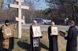 В Нежине монахи благословили город иконой Николая Рыхловского