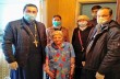 В Энергодаре православные доставили продукты и средства защиты пенсионерам