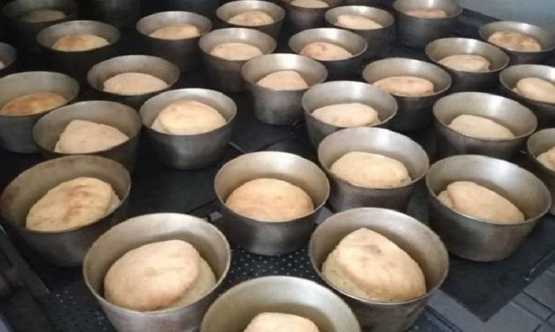 На Закарпатье пекарня УПЦ выпекает 5 тыс буханок хлеба в неделю для бесплатной раздачи нуждающимся