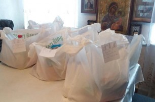 В Херсоне УПЦ организовала адресную доставку благотворительной помощи малообеспеченным семьям