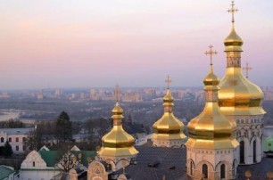 Коронавирус в Украине: УПЦ заботится о врачах и неимущих