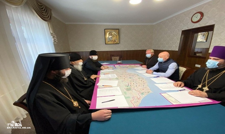 Стало известно, как УПЦ будет освящать пасхальные куличи в Одессе