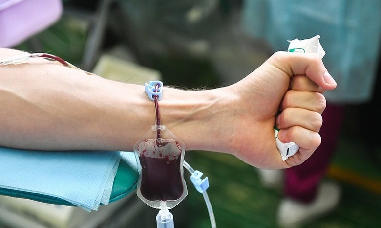 В Беларуси Церковь призывает верующих, которые вылечились от коронавируса, сдать плазму крови