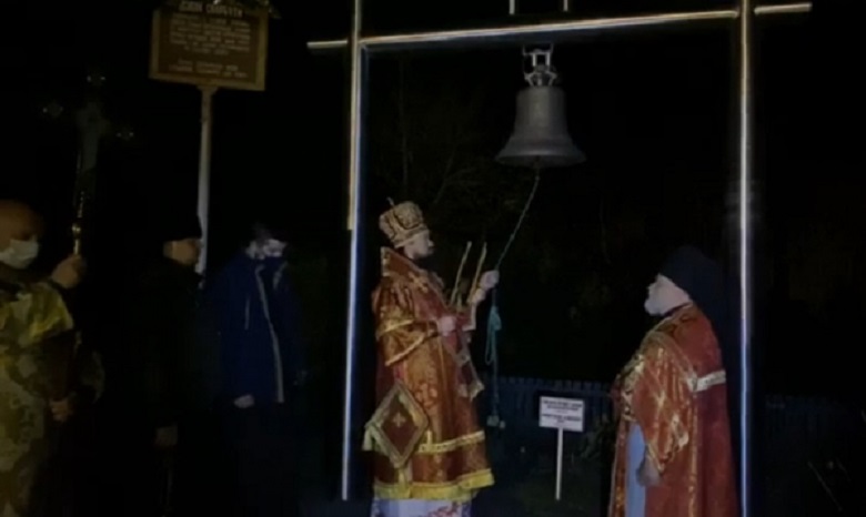 В Чернобыле духовенство УПЦ молилось за жертв и ликвидаторов аварии на ЧАЭС