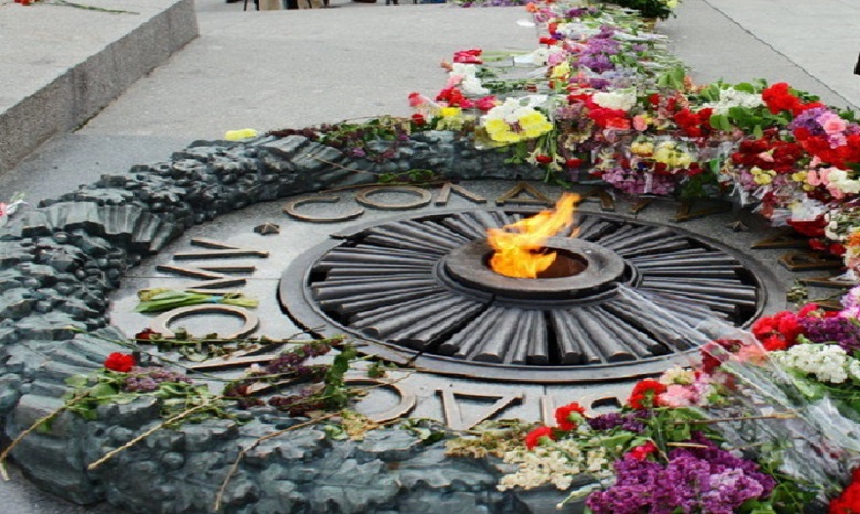 Во всех храмах и монастырях УПЦ будут молиться в 75-годовщину Победы во Второй мировой войне