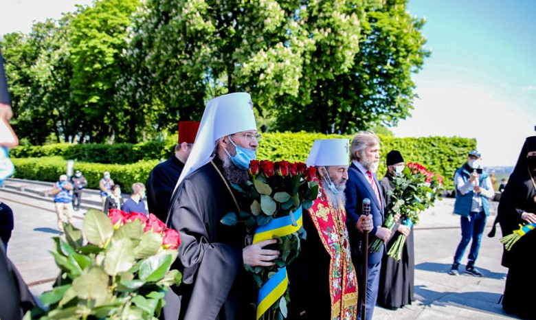 В УПЦ обратили внимание на странную "статистику" в СМИ, будто все больные коронавирусом киевляне - лаврские монахи