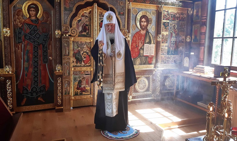 Патриарх Кирилл почтил память патриарха, который спас Православную Церковь
