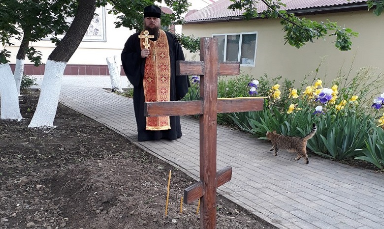 В Чечне православные молились о жертвах нападения на храм
