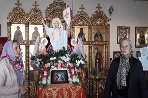 На Буковине верующие УПЦ рассказали о жизни общины, спустя год после захвата храма