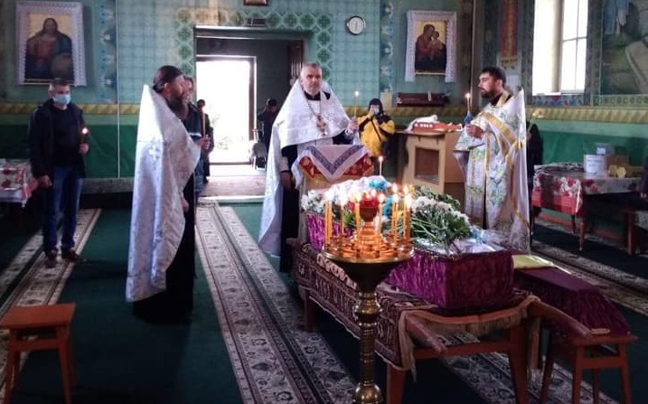 На Ровенщине священники УПЦ отпели воина ООС