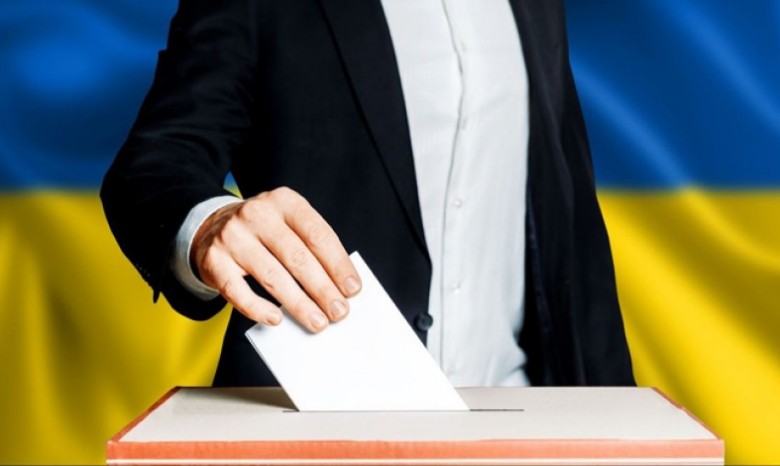 Зеленский предлагает разрешить референдумы по 4 вопросам и голосовать через интернет