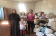 Киевское духовенство передало 1,5 тонны продуктов для погорельцев Житомирщины