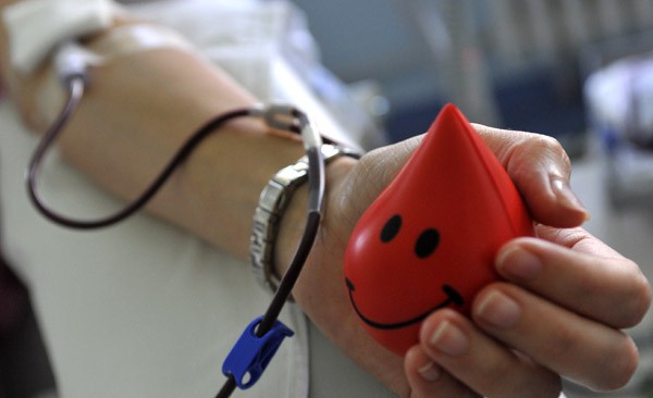 В Запорожской епархии УПЦ призвали сдать кровь для больных лейкозом детей