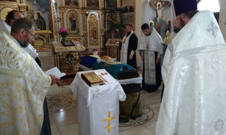 На Волыни священники УПЦ отпели погибшего на Востоке военного