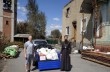 На Луганщине УПЦ передала продукты и материальную помощь пострадавшим от пожара
