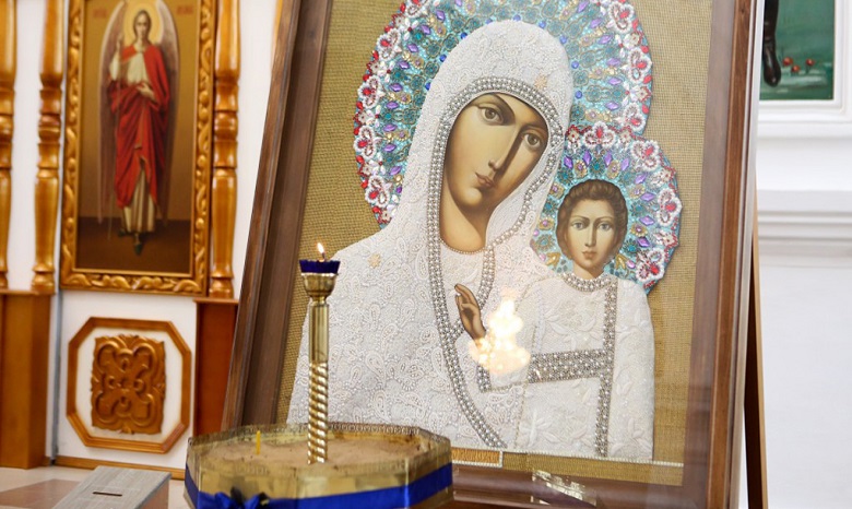 В УПЦ объяснили, почему в Православии почитаются разные иконы Богородицы