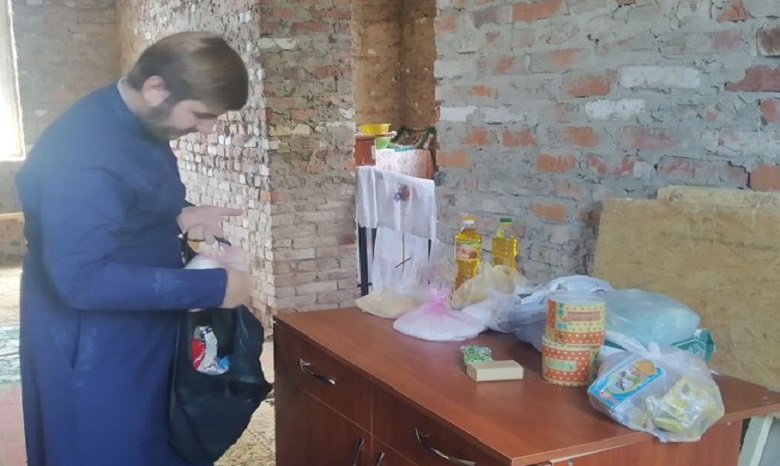 На Черниговщине УПЦ передала средства гигиены и продукты заключенным