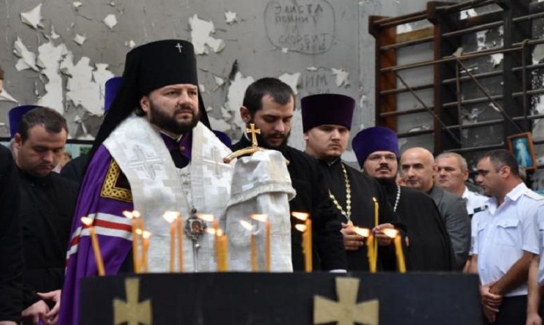 В годовщину трагедии в Беслане православные помолились об упокоении погибших