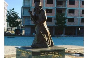 В Сербии установили памятник Патриарху, которого при жизни называли «живым святым»