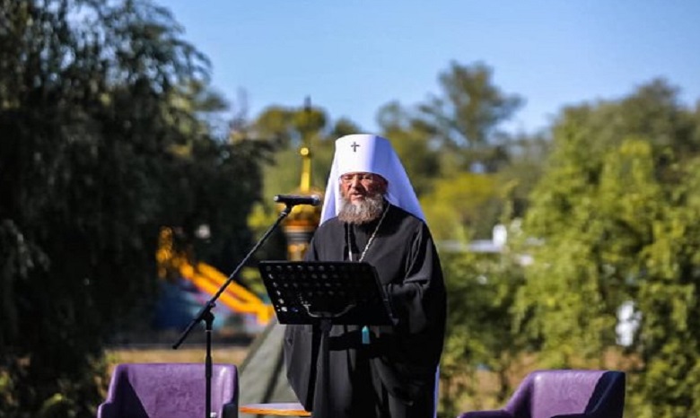 Митрополит Антоний: Украинская Православная Церковь не просит оружия для войны, а просит Бога о мире