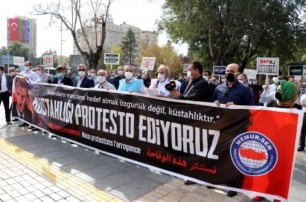 Акции протеста из-за заявлений Макрона об исламе прошли в Турции
