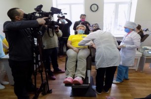 В Запорожье при поддержке УПЦ известные спортсмены стали донорами крови для больных детей