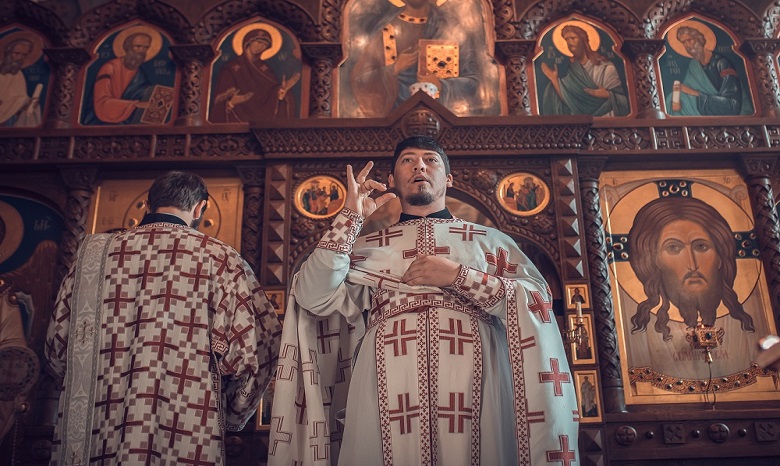 УПЦ примет участие в создании украиноязычной Библии для неслышащих