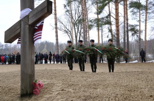 На Черниговщине почтили память жертв Корюковской трагедии
