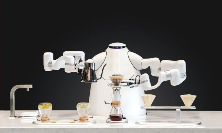 В Китае создали робота, который заваривает кофе без вмешательства человека