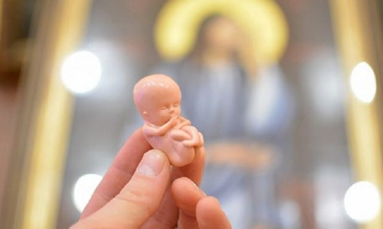 Патриарх Кирилл сравнил аборты и эвтаназию со смертной казнью