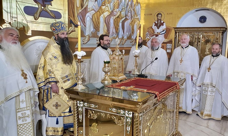 В Сербии митрополит и паломники УПЦ молились о мире в Украине