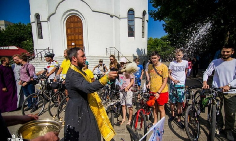 В Одессе УПЦ проведет велопробег ко Дню православной семьи