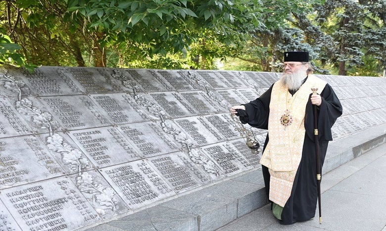 Митрополит УПЦ призвал беречь историческую память о Великой Отечественной войне