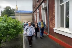 В Одессе УПЦ передала продуктовые наборы для малообеспеченных семей