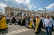 Верующие УПЦ идут на большой Крестный ход, подтверждая свою верность Богу, Украине и Предстоятелю