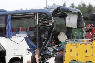 В Польше автобус с детьми столкнулся с грузовиком - 12 пострадавших
