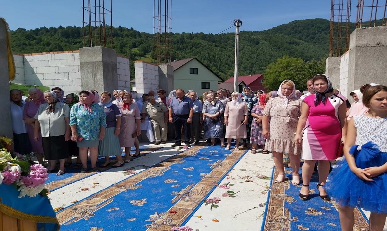 На Закарпатье появится новый храм УПЦ вместо захваченного активистами ПЦУ