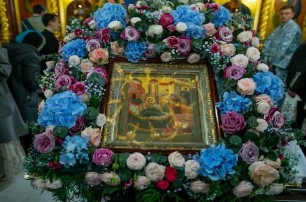 Митрополит Антоний рассказал, почему Православная Церковь почитает Пресвятую Богородицу