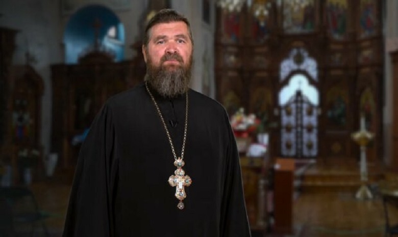 Священник УПЦ рассказал, какая молитва за умерших самая важная