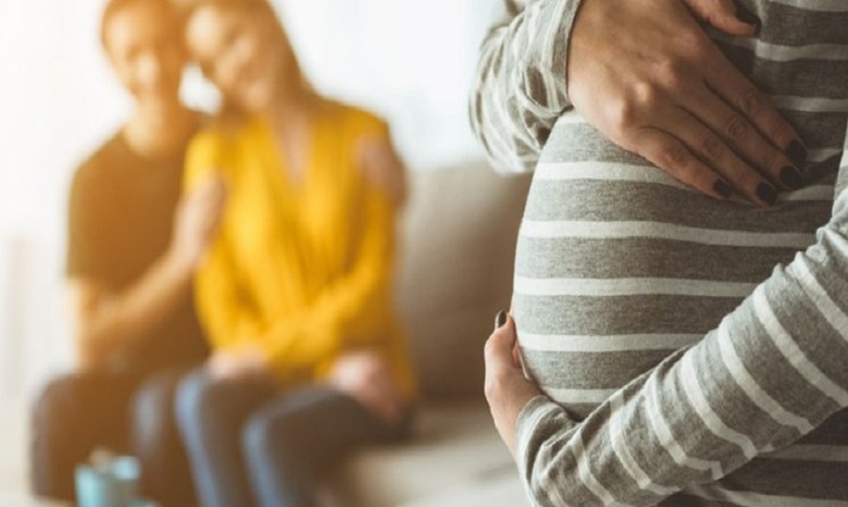 В РПЦ рассказали, почему Церковь против суррогатного материнства