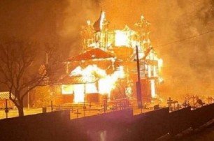 На Буковине назвали возможную причину пожара в храме УПЦ в Самакове