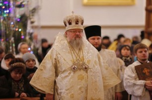 Донецкий митрополит УПЦ призвал верующих к усиленной молитве о мире и покаянию