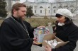 В Харькове и Херсоне священники УПЦ поддерживают и помогают местному населению