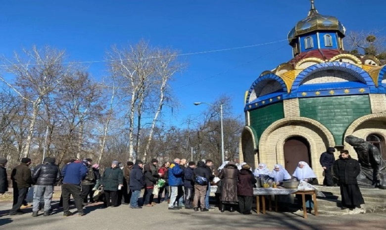 В УПЦ рассказали, как Церковь помогает украинским военнослужащим, беженцам и больницам во время войны