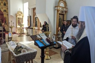 На Черниговщине, Виннитчине и Харьковщине священники УПЦ отпели украинских воинов